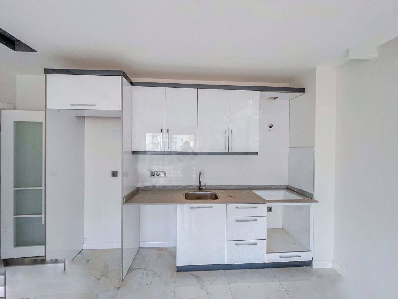 Квартира в Алании, Турция, 95 м² - фото 1