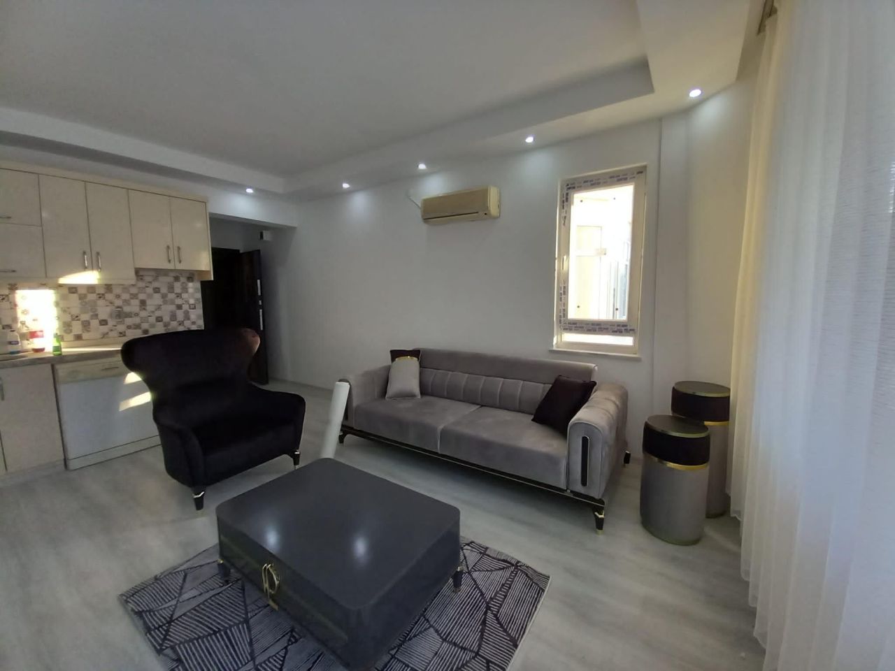 Квартира в Конаклы, Турция, 85 м² - фото 1