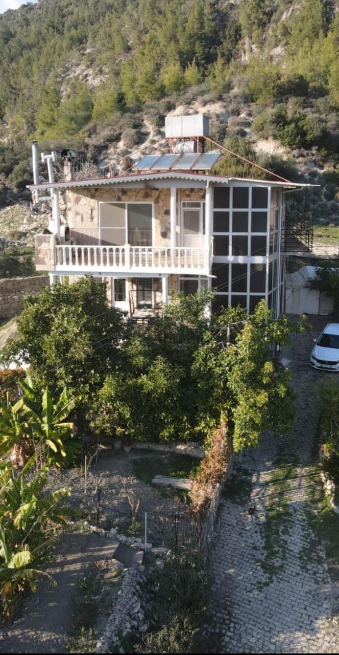 Вилла в Алании, Турция, 410 м² - фото 1