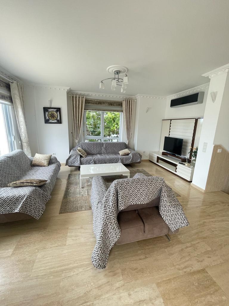 Вилла в Конаклы, Турция, 500 м² - фото 1