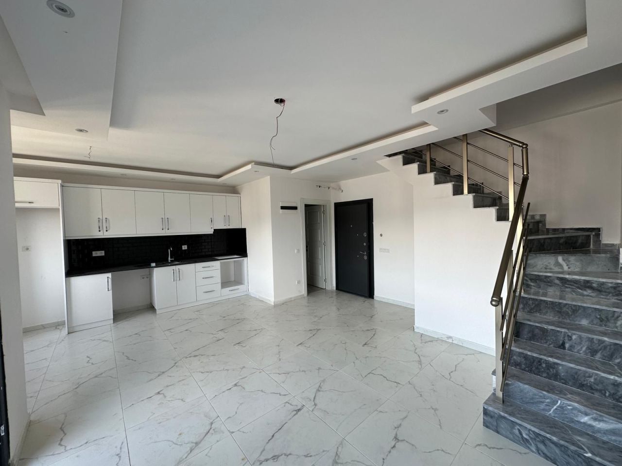 Пентхаус в Авсалларе, Турция, 90 м² - фото 1