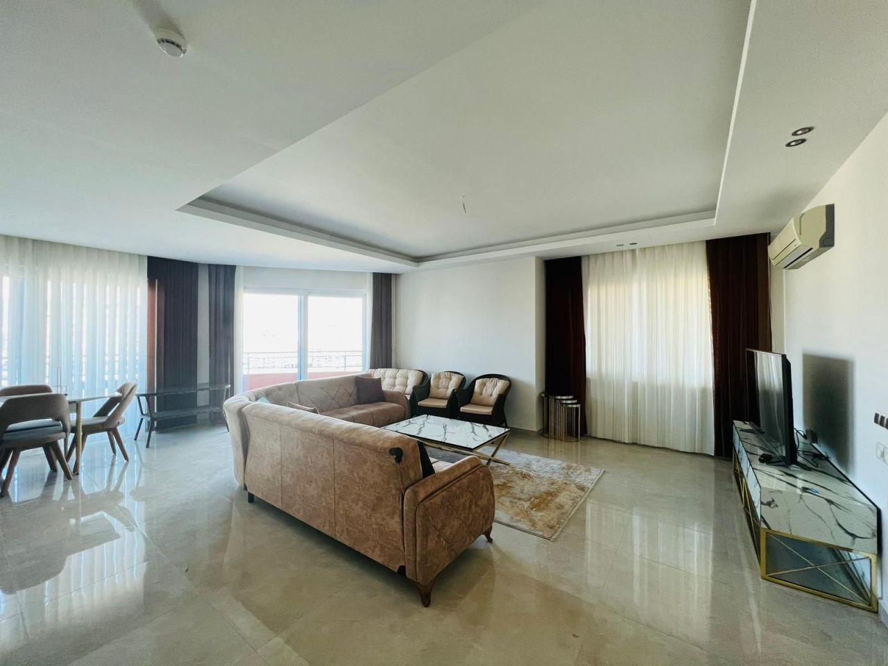 Квартира в Алании, Турция, 150 м² - фото 1