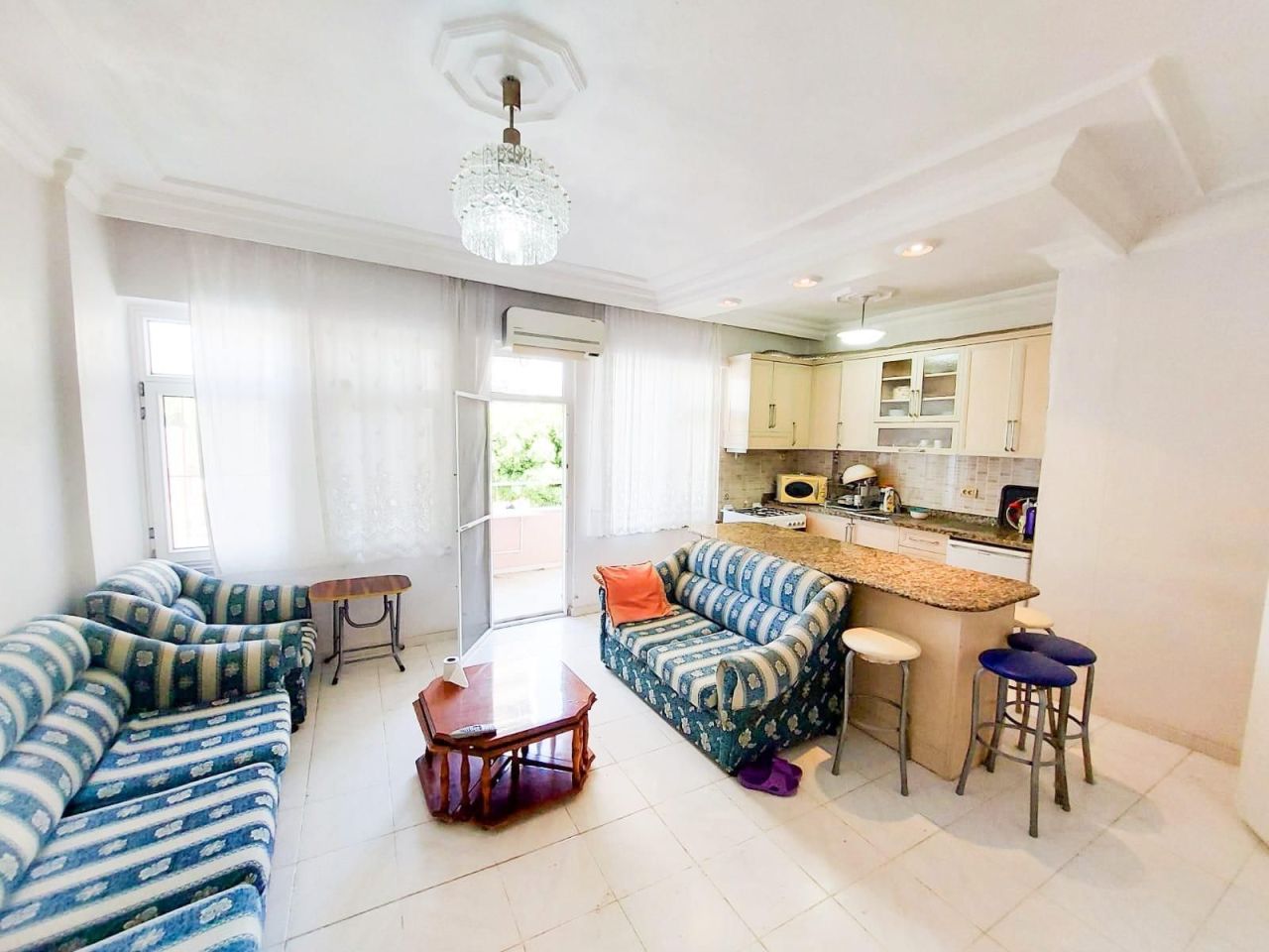 Квартира в Алании, Турция, 85 м² - фото 1