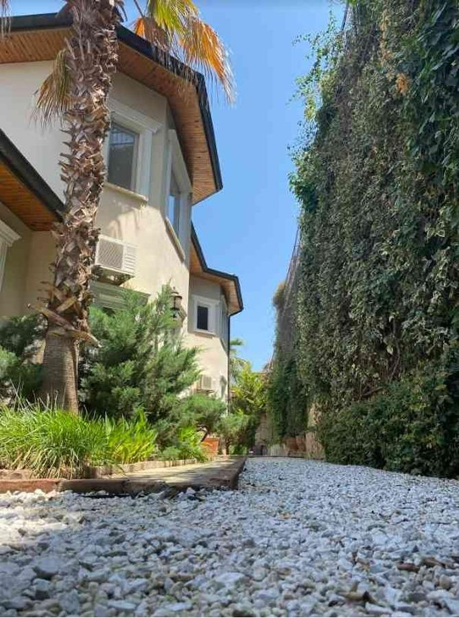 Вилла в Алании, Турция, 450 м² - фото 1