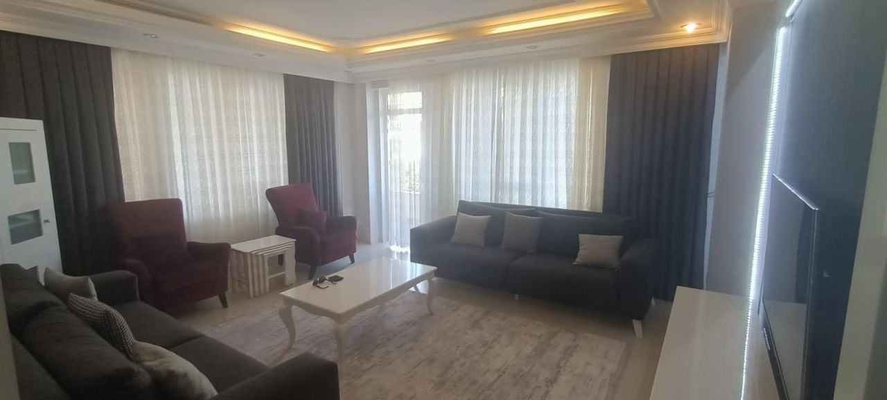 Квартира в Алании, Турция, 180 м² - фото 1