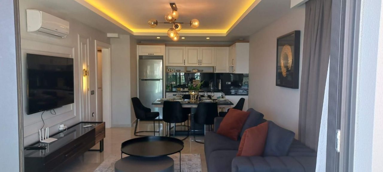 Квартира в Алании, Турция, 55 м² - фото 1