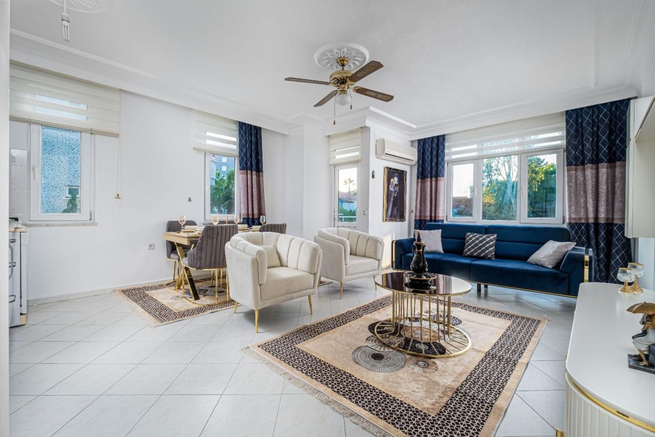 Квартира в Алании, Турция, 90 м² - фото 1