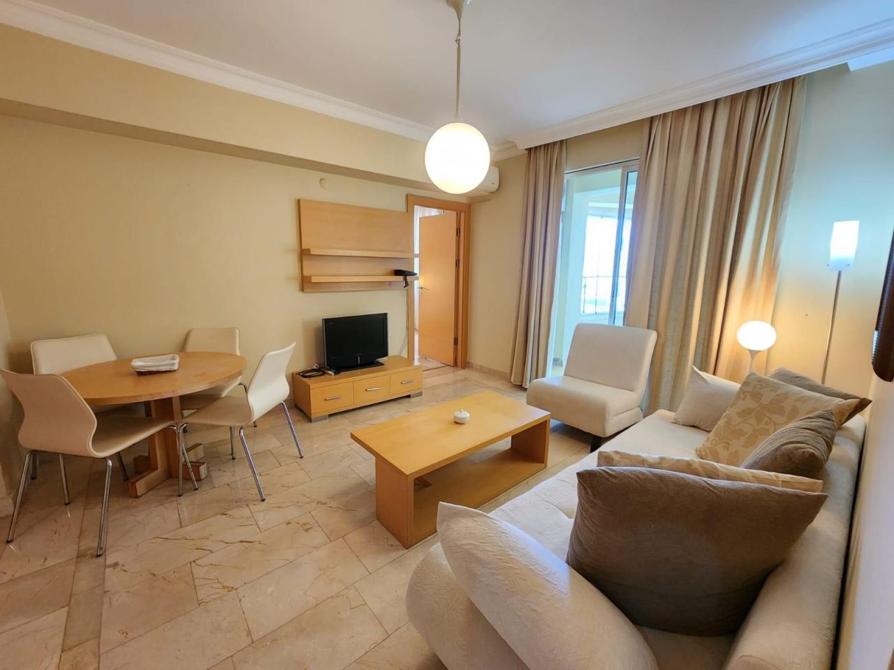 Квартира в Алании, Турция, 90 м² - фото 1