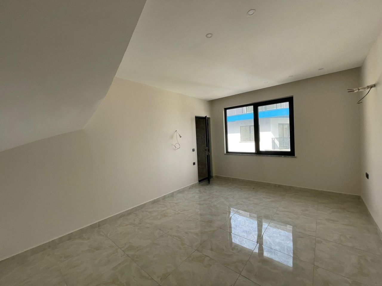 Квартира в Алании, Турция, 200 м² - фото 2