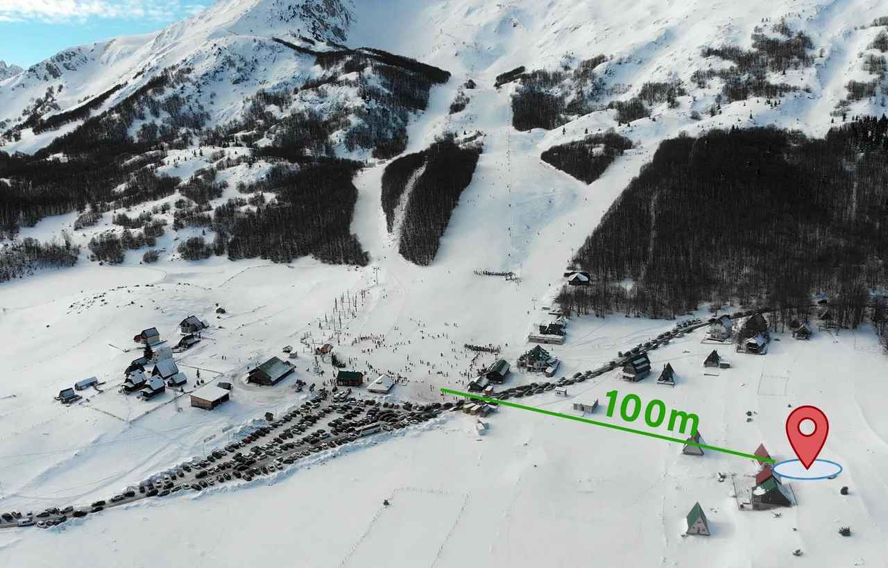 Земля в Жабляке, Черногория, 267 м² - фото 1