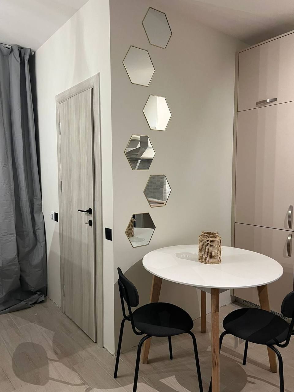 Квартира в Тивате, Черногория, 25 м² - фото 6