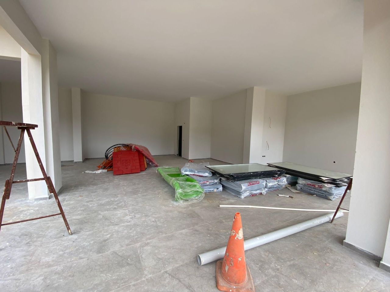 Коммерческая недвижимость в Алании, Турция, 100 м² - фото 2