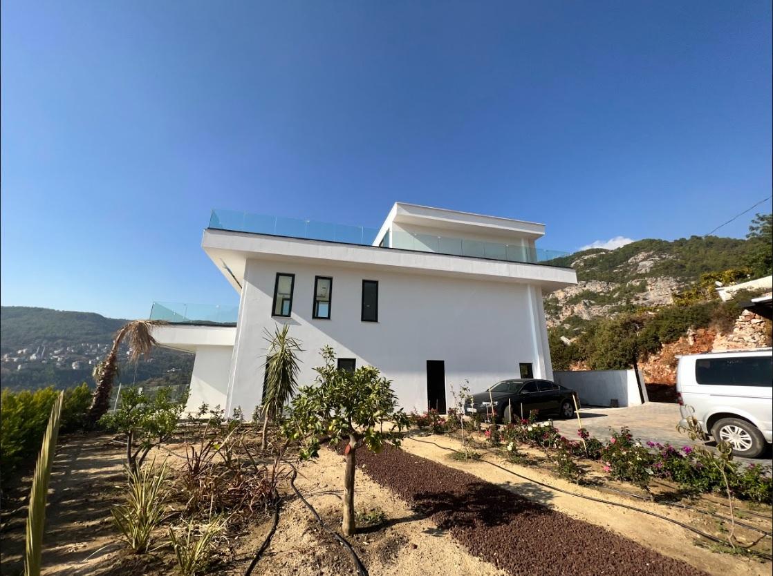 Вилла в Алании, Турция, 680 м² - фото 2