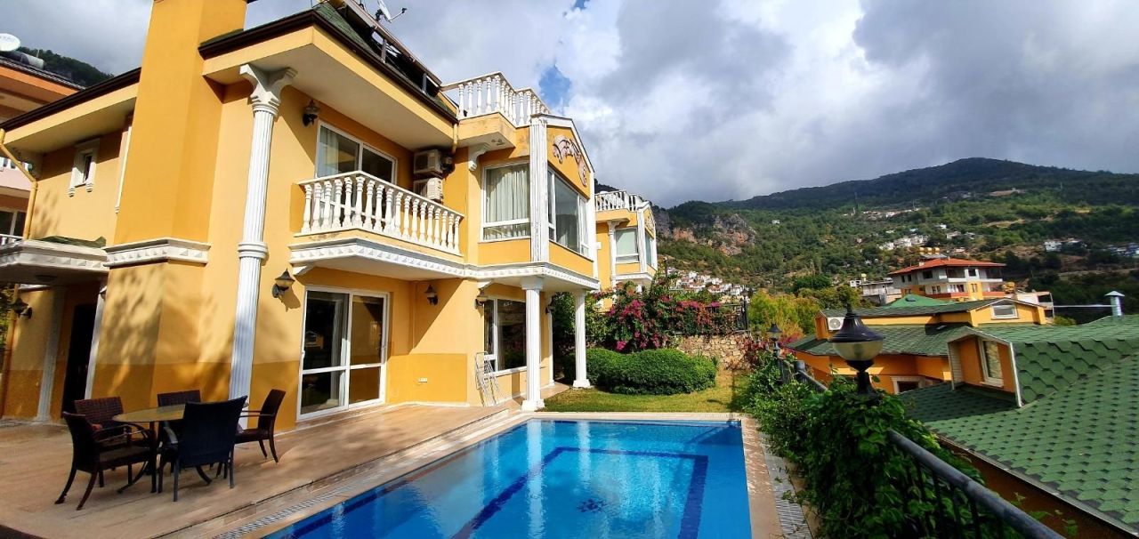 Вилла в Алании, Турция, 275 м² - фото 2