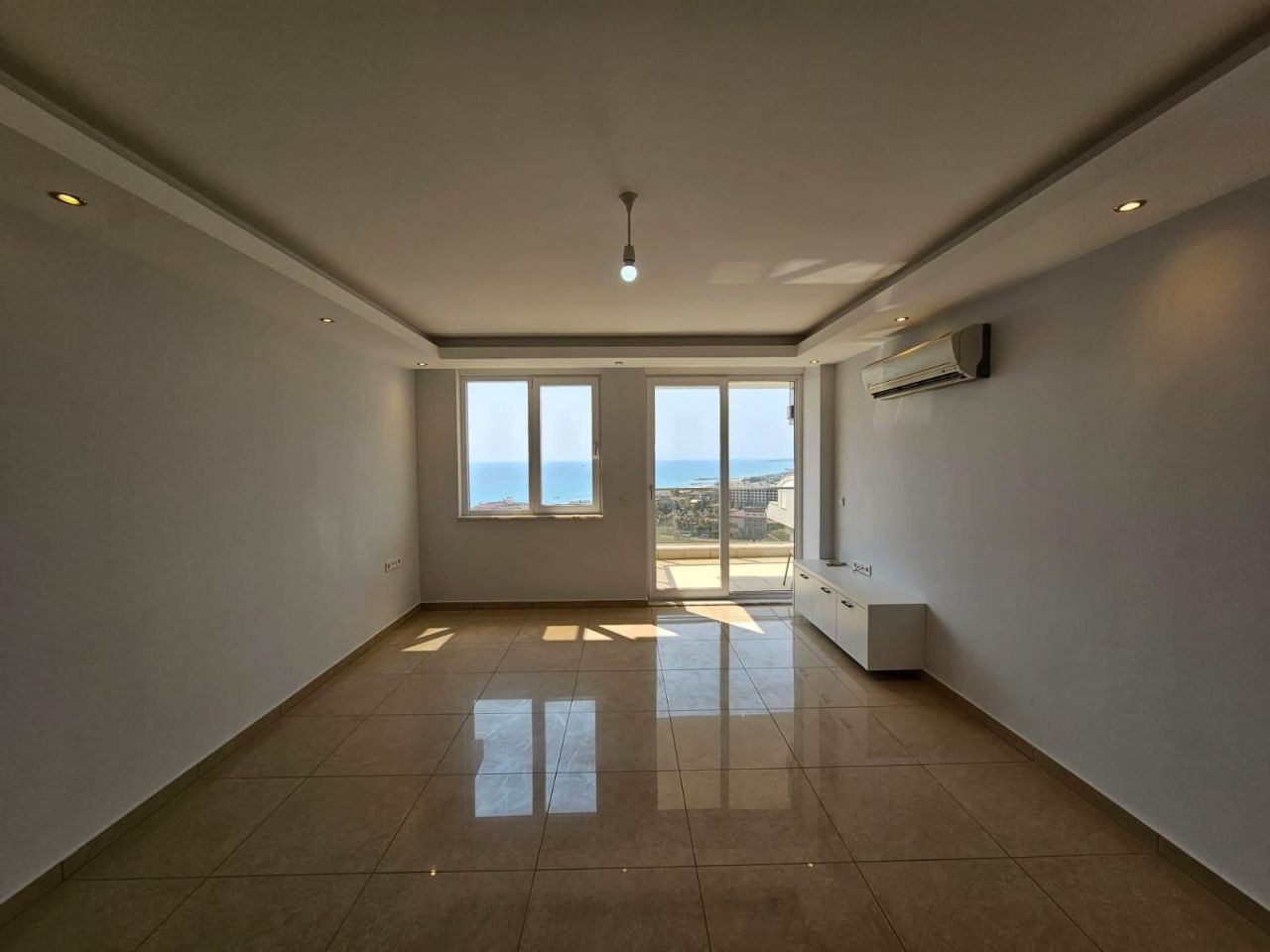 Квартира в Конаклы, Турция, 80 м² - фото 2