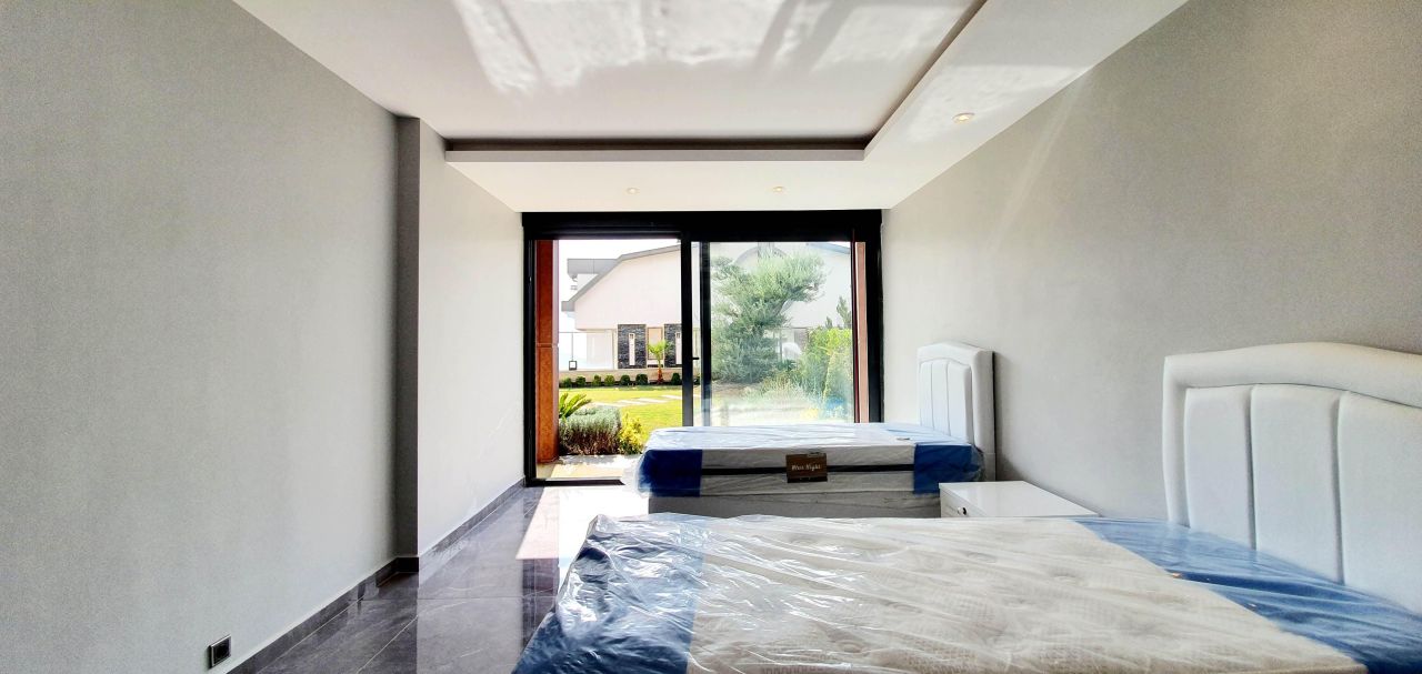 Вилла в Алании, Турция, 600 м² - фото 2