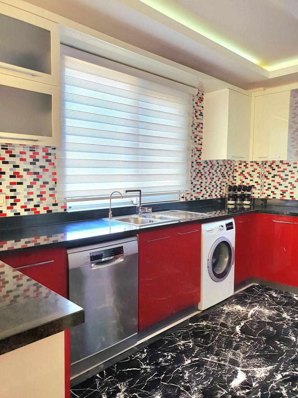 Квартира в Алании, Турция, 150 м² - фото 2