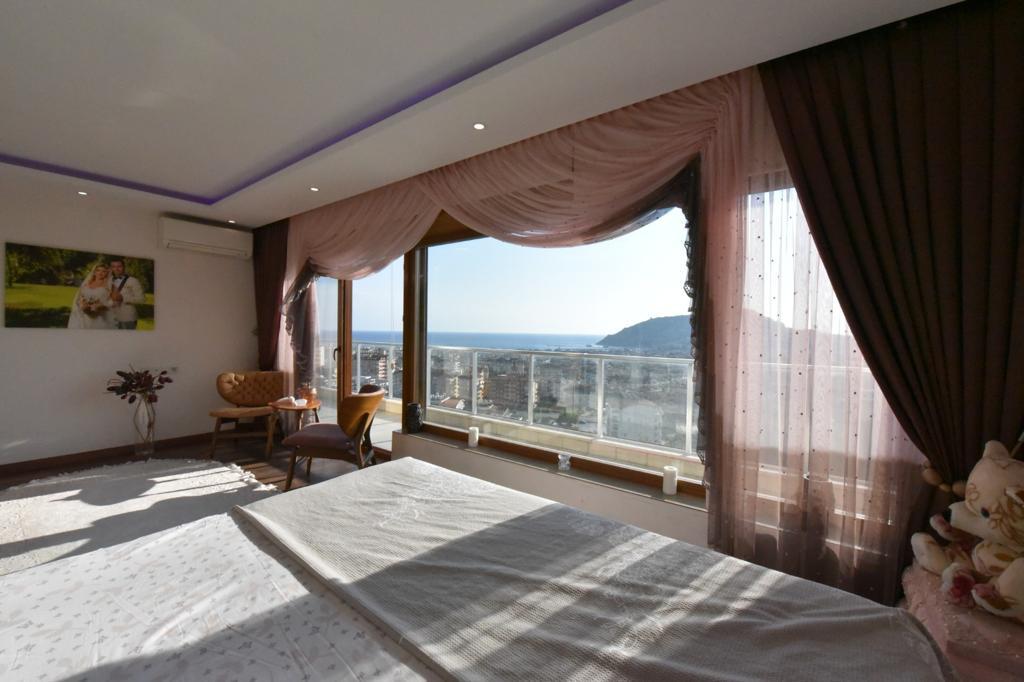 Квартира в Алании, Турция, 300 м² - фото 2