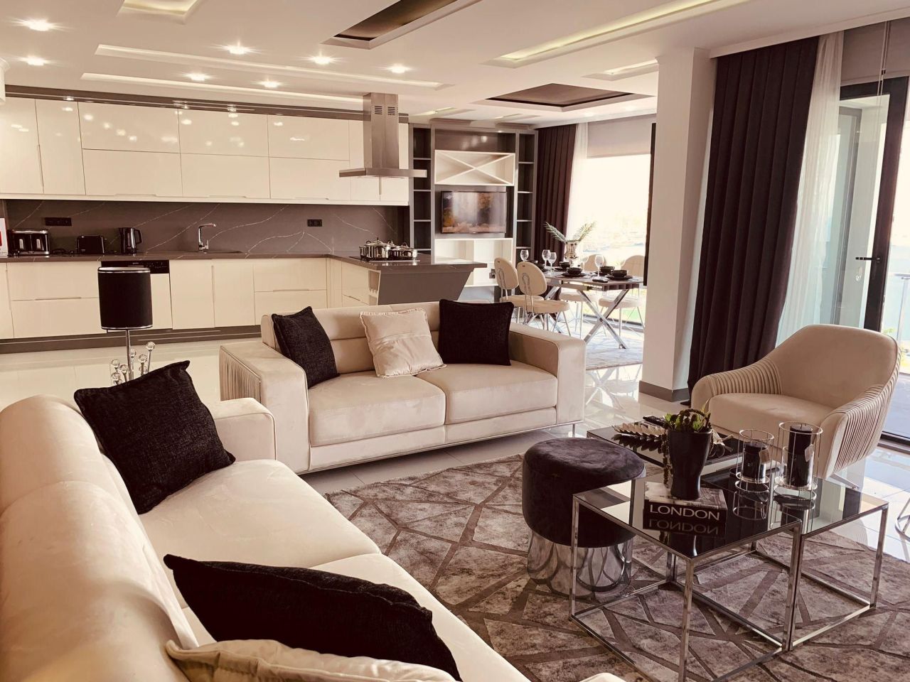 Квартира в Алании, Турция, 150 м² - фото 2