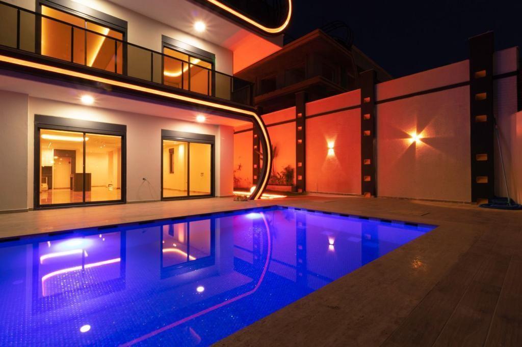 Вилла в Алании, Турция, 515 м² - фото 2