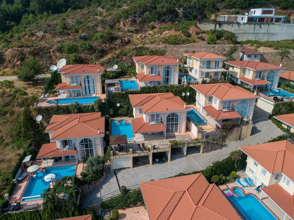 Вилла в Алании, Турция, 240 м² - фото 2