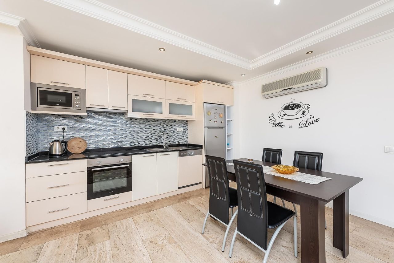 Квартира в Алании, Турция, 120 м² - фото 2