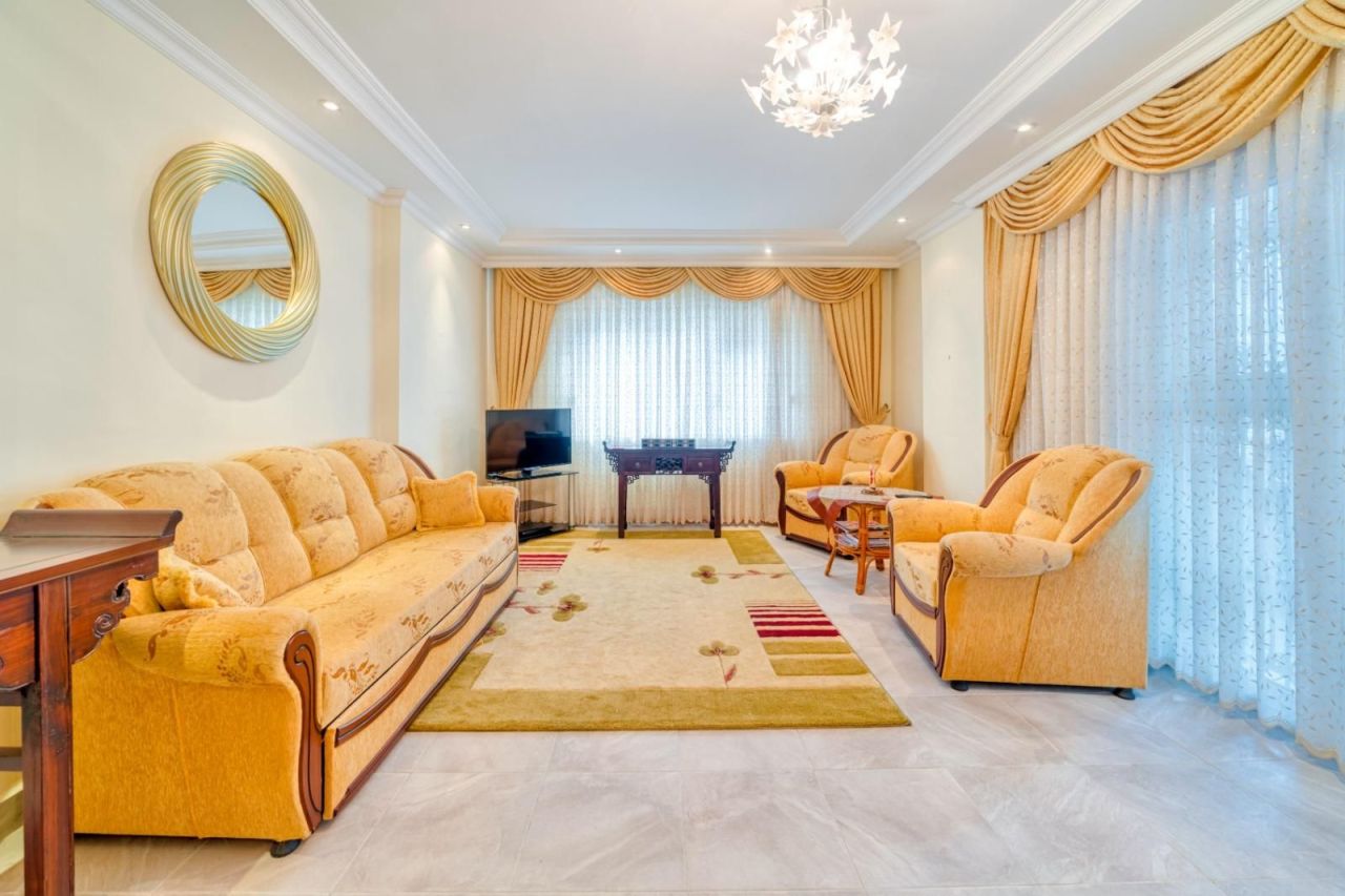 Квартира в Алании, Турция, 100 м² - фото 2