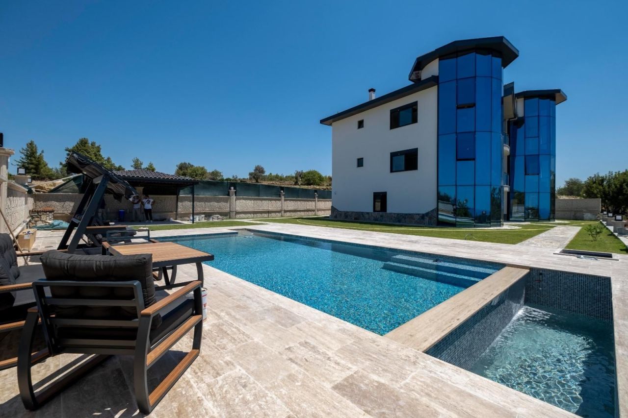 Вилла в Авсалларе, Турция, 660 м² - фото 2