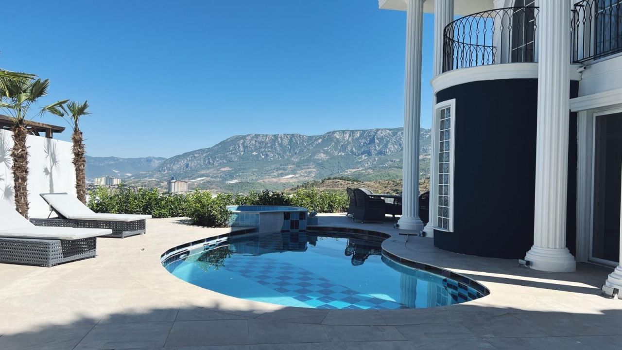 Вилла в Алании, Турция, 300 м² - фото 2