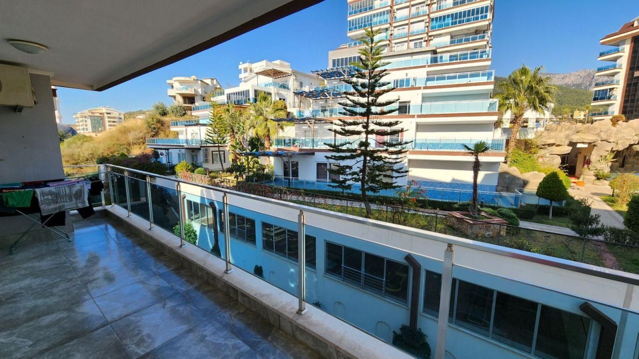 Квартира в Алании, Турция, 68 м² - фото 2