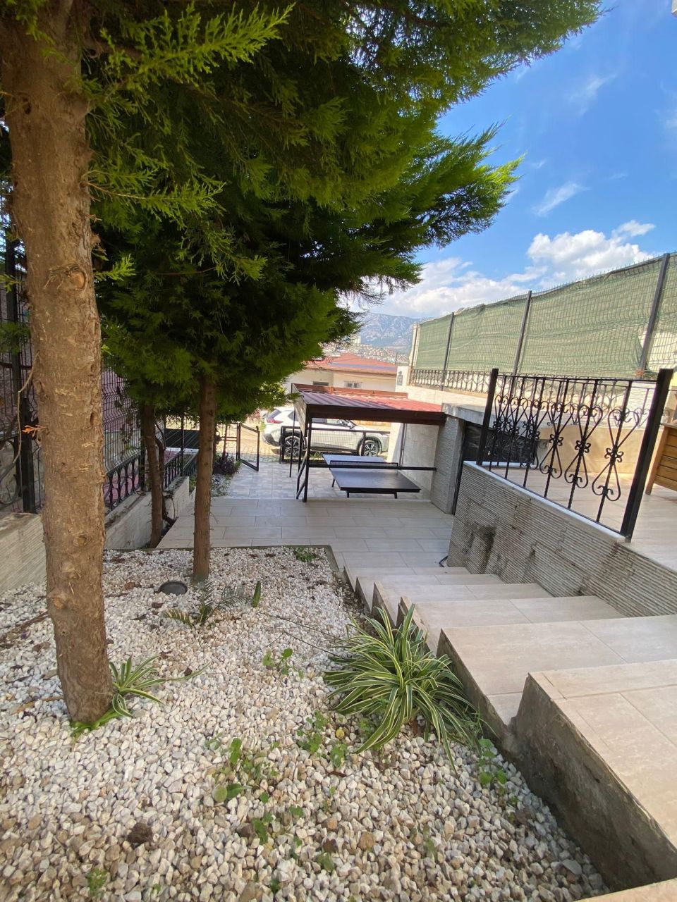 Вилла в Алании, Турция, 230 м² - фото 2