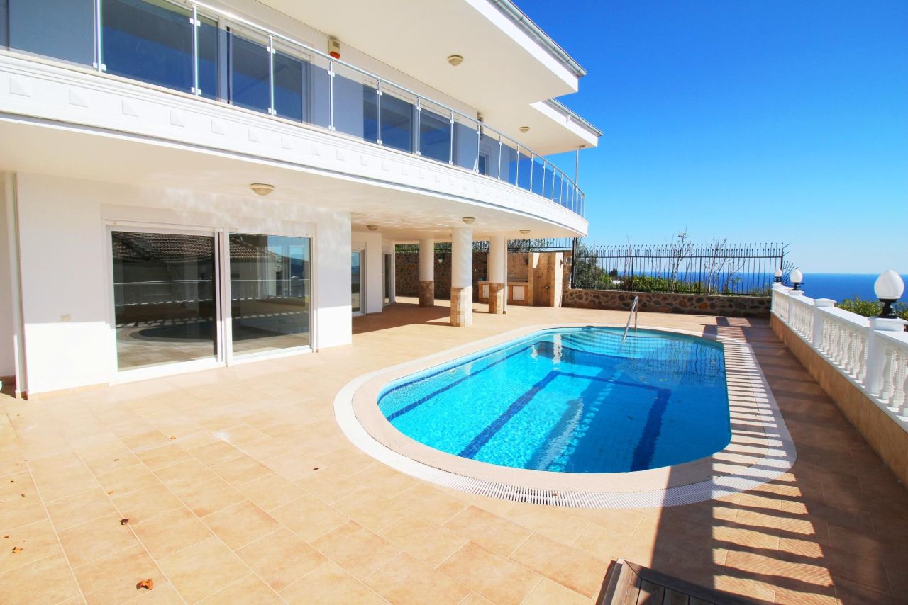 Вилла в Алании, Турция, 560 м² - фото 2