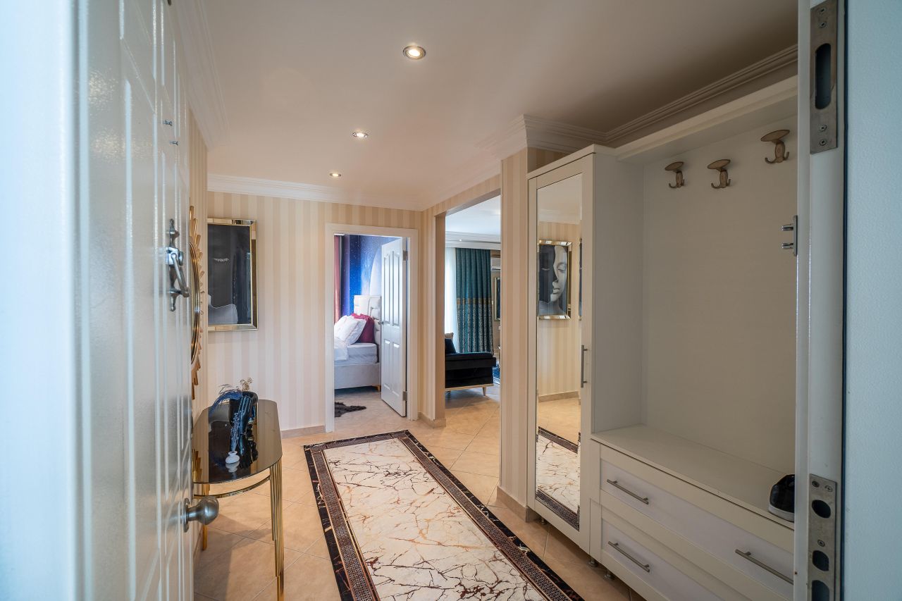 Квартира в Алании, Турция, 120 м² - фото 2