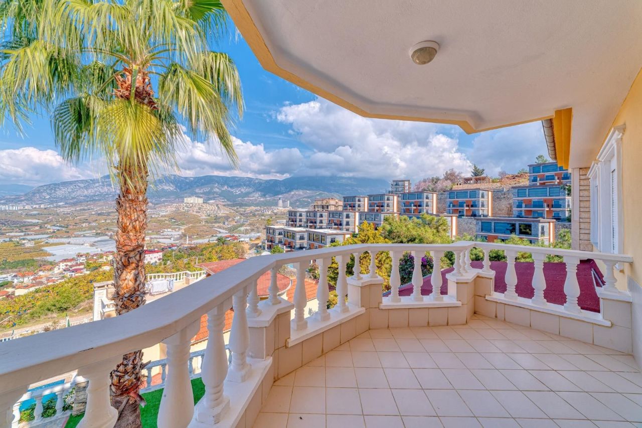 Вилла в Алании, Турция, 280 м² - фото 2