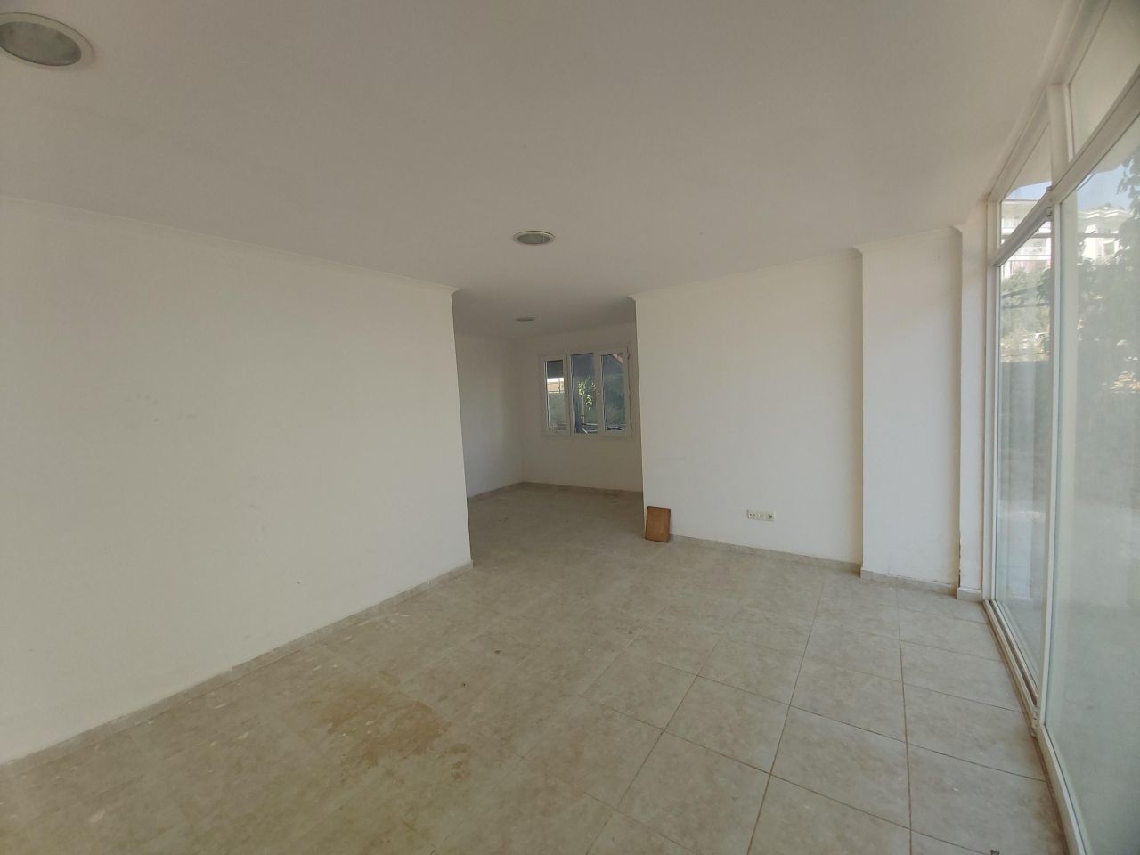 Коммерческая недвижимость в Алании, Турция, 105 м² - фото 2