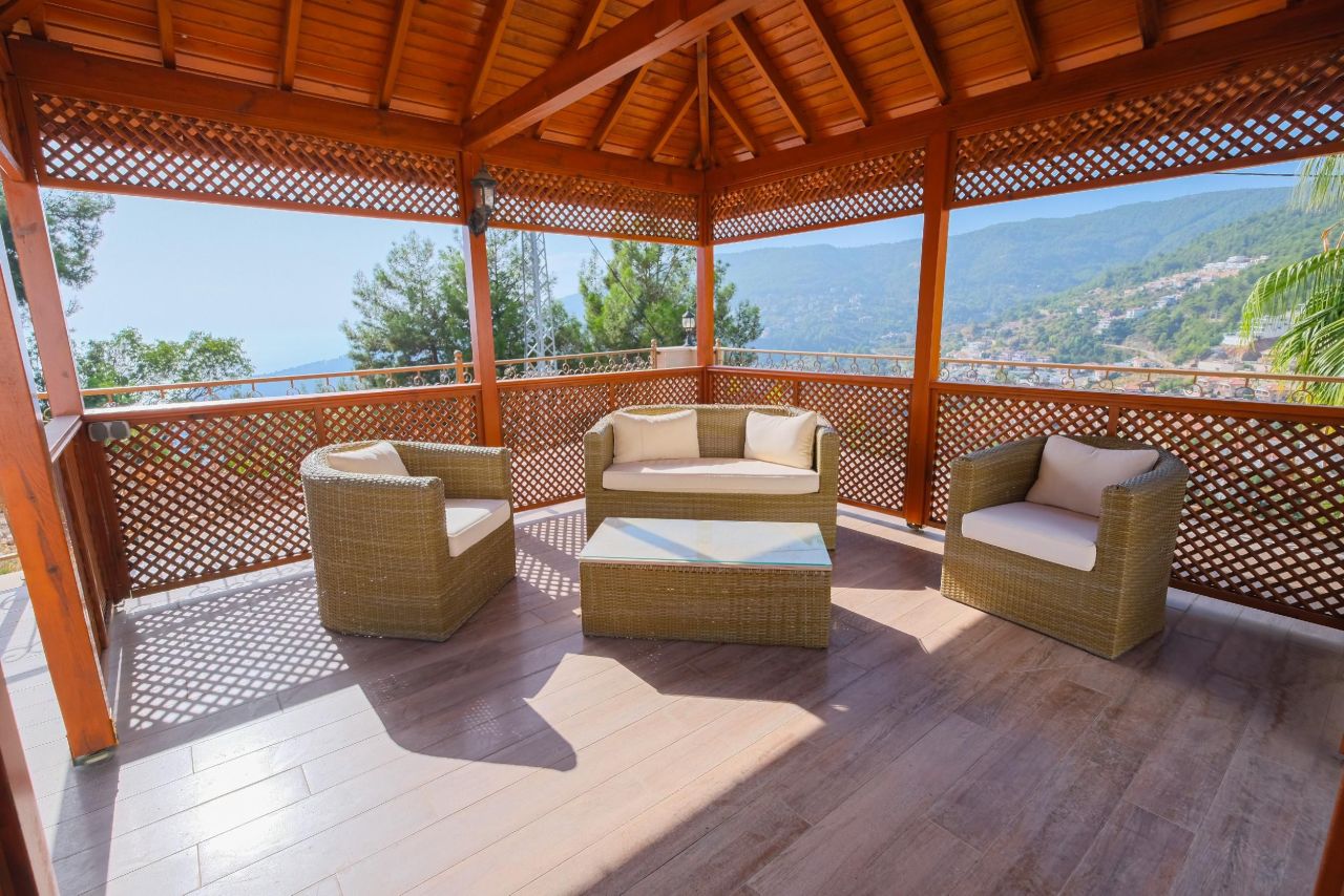 Квартира в Алании, Турция, 310 м² - фото 2