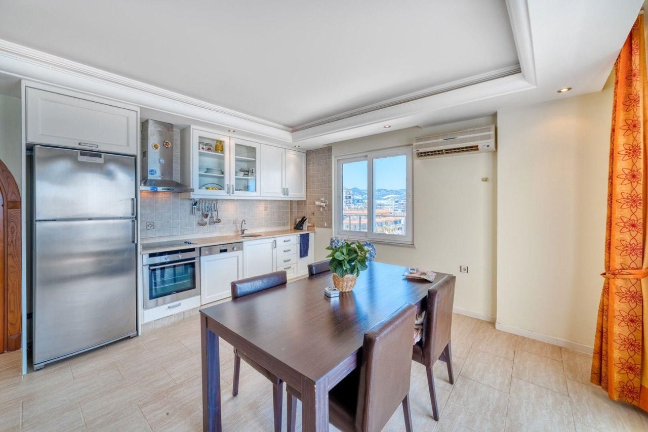 Квартира в Алании, Турция, 130 м² - фото 3
