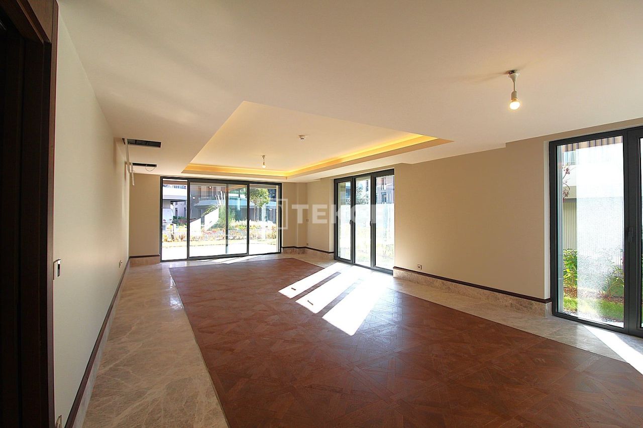 Апартаменты в Стамбуле, Турция, 250 м² - фото 10