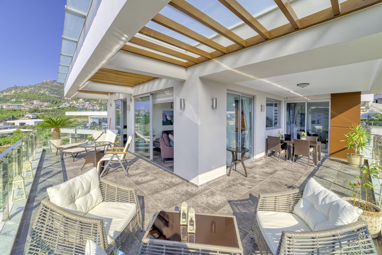 Квартира в Алании, Турция, 160 м² - фото 3