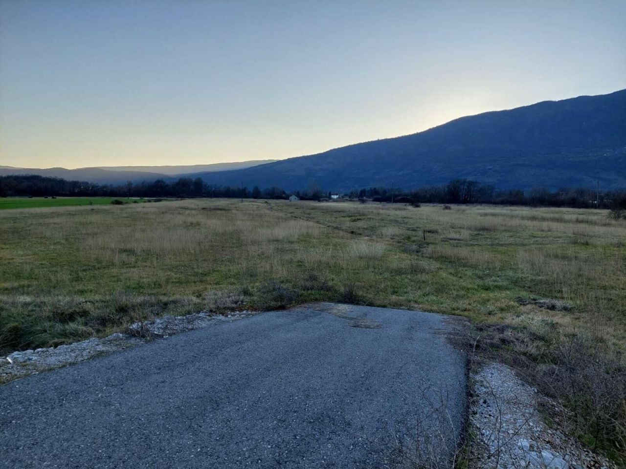 Земля в Даниловграде, Черногория, 8 970 м² - фото 1