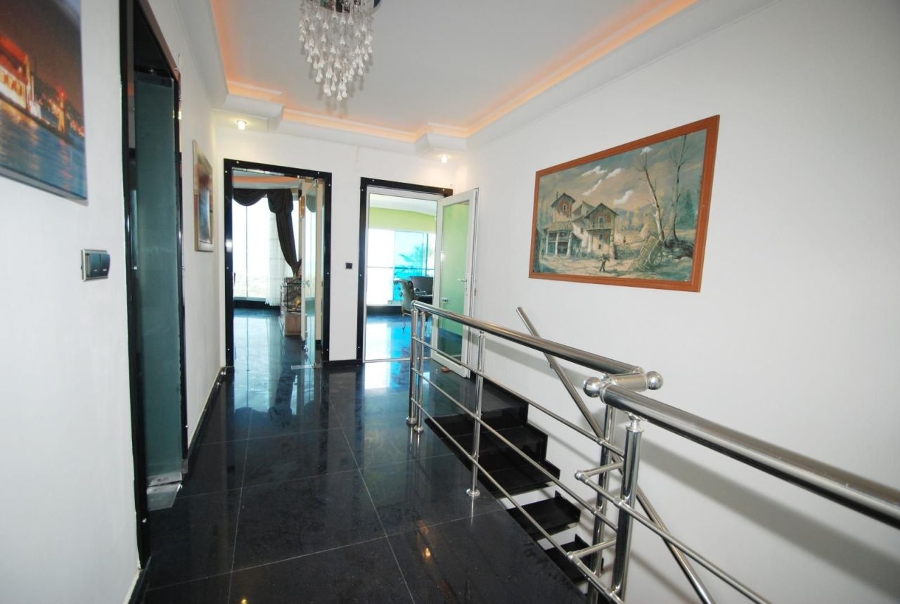 Вилла в Кестеле, Турция, 210 м² - фото 4