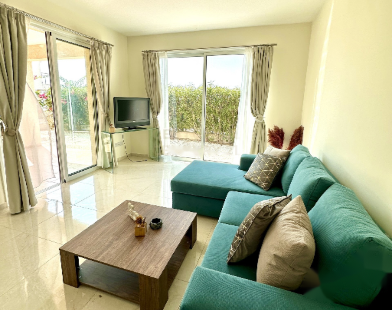 Квартира в Айос-Георгиос-Пейас, Кипр, 164 м² - фото 1