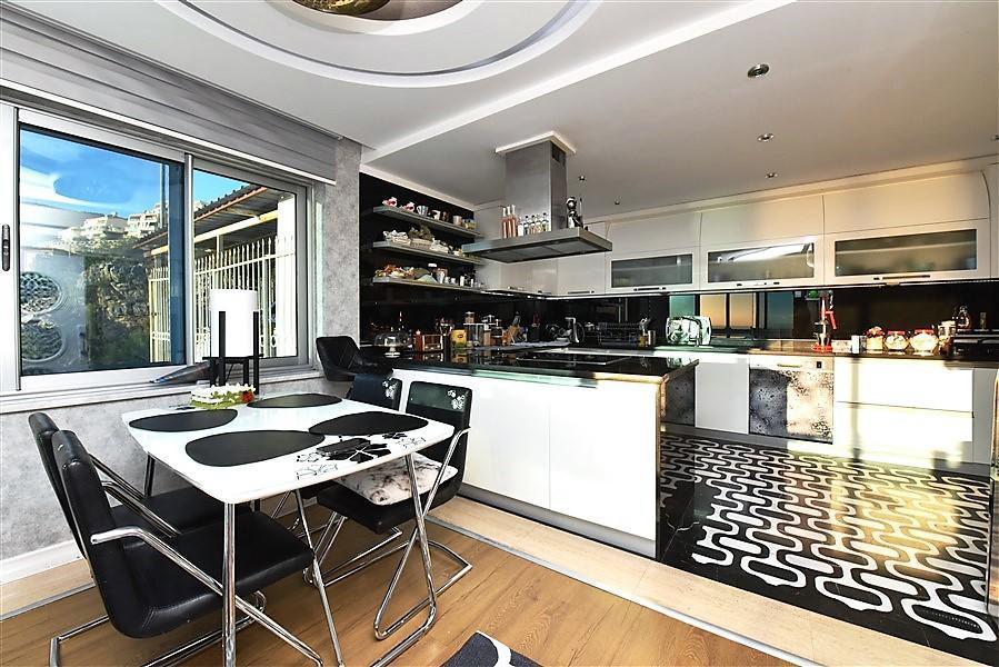 Вилла в Алании, Турция, 250 м² - фото 4