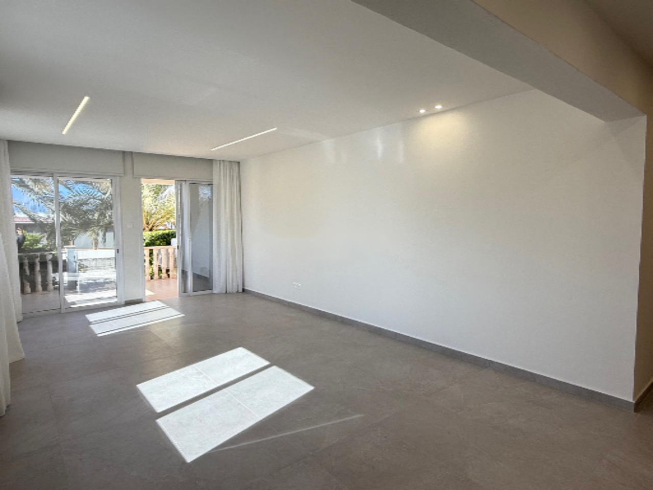 Квартира в Киссонерге, Кипр, 110 м² - фото 4