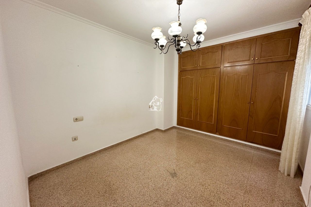 Апартаменты в Альморади, Испания, 94 м² - фото 6