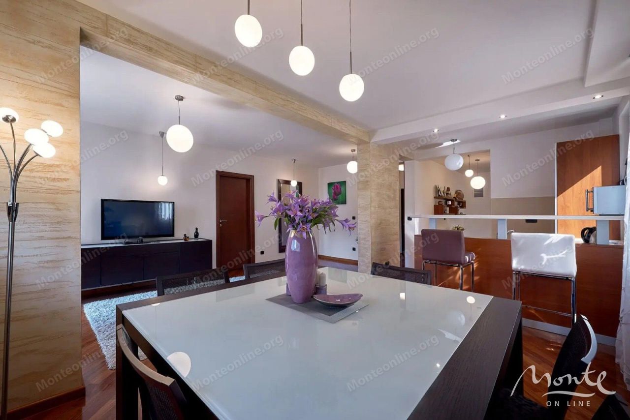 Апартаменты в Будве, Черногория, 116 м² - фото 1