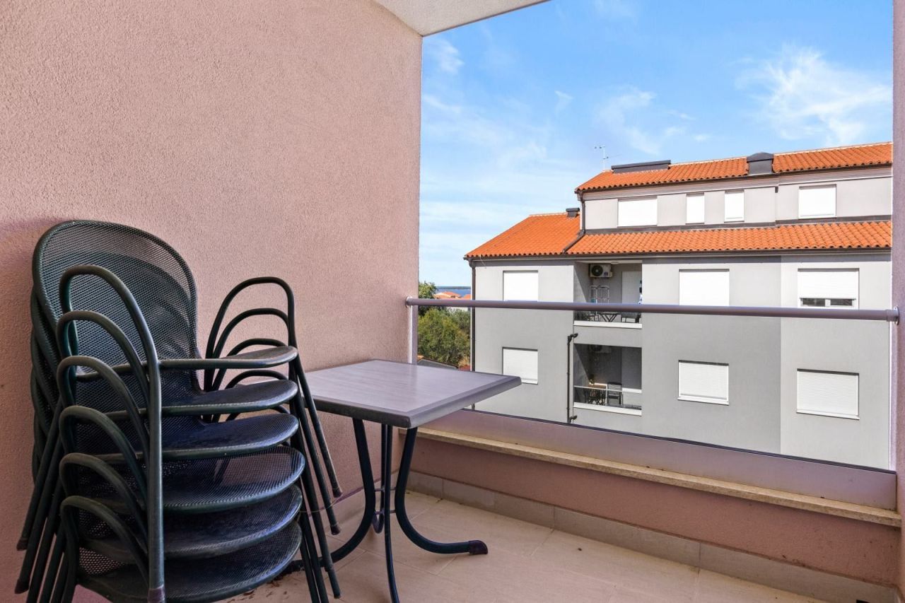 Квартира в Перое, Хорватия, 64.17 м² - фото 2