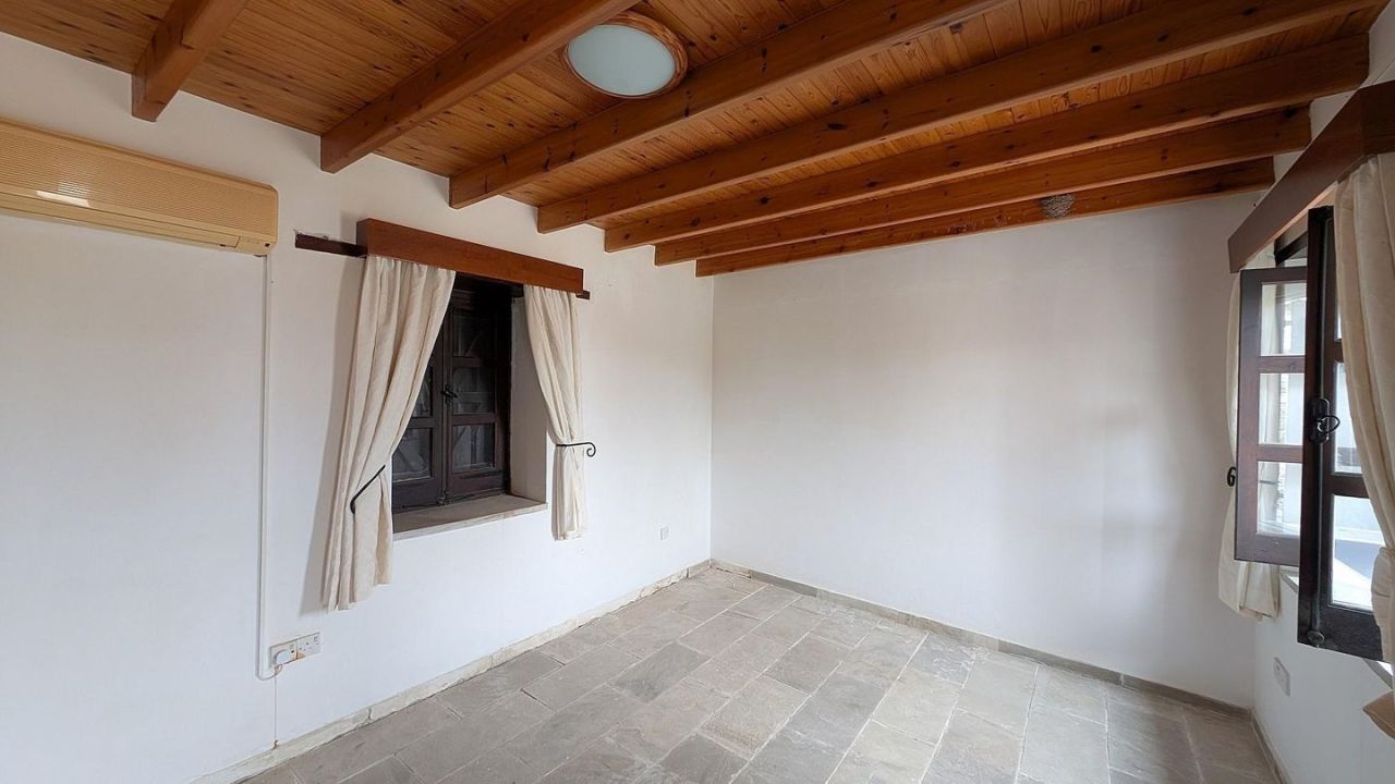 Бунгало в Пафосе, Кипр, 150 м² - фото 1