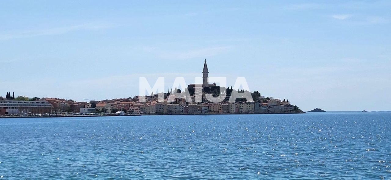 Земля в Ровини, Хорватия, 1 100 м² - фото 3