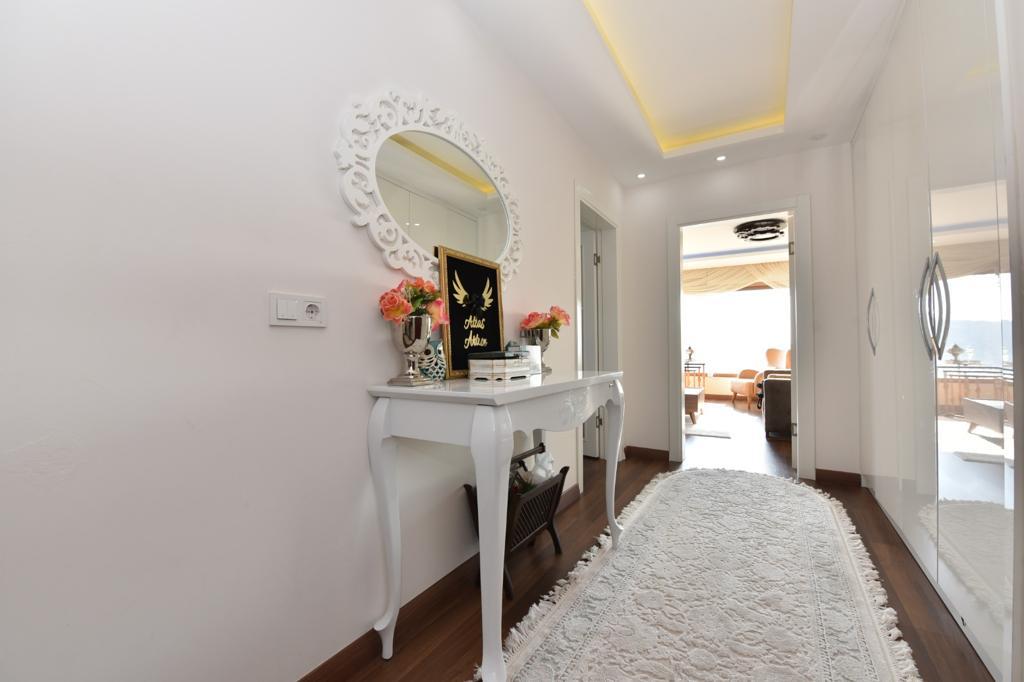 Квартира в Алании, Турция, 300 м² - фото 4